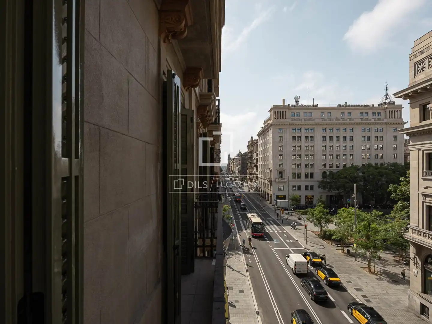 Vista exterior de Piso en venta en Barcelona con Aire acondicionado, Parquet y Balcón