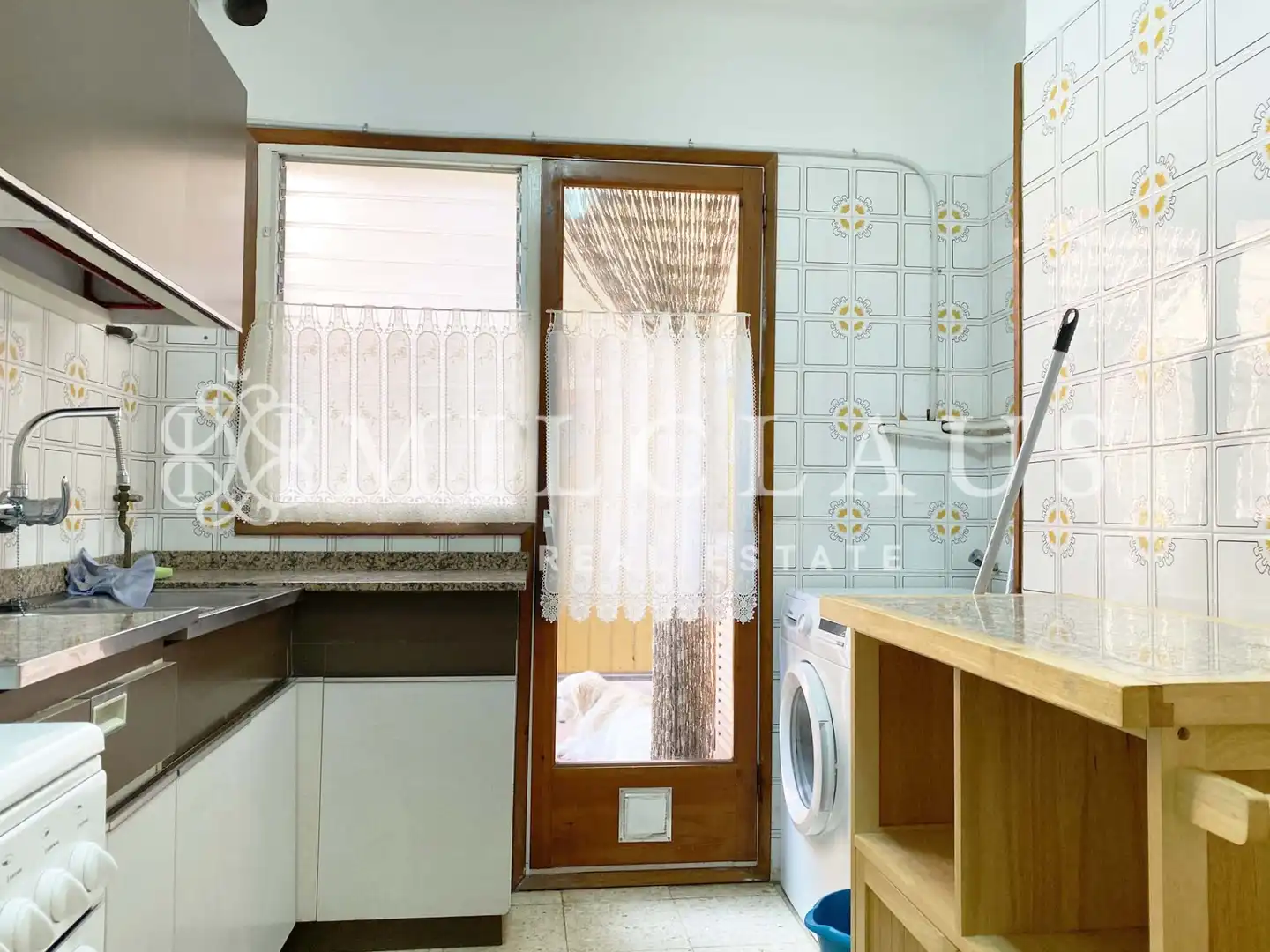 Kitchen of Flat for rent in Talamanca, Barcelona