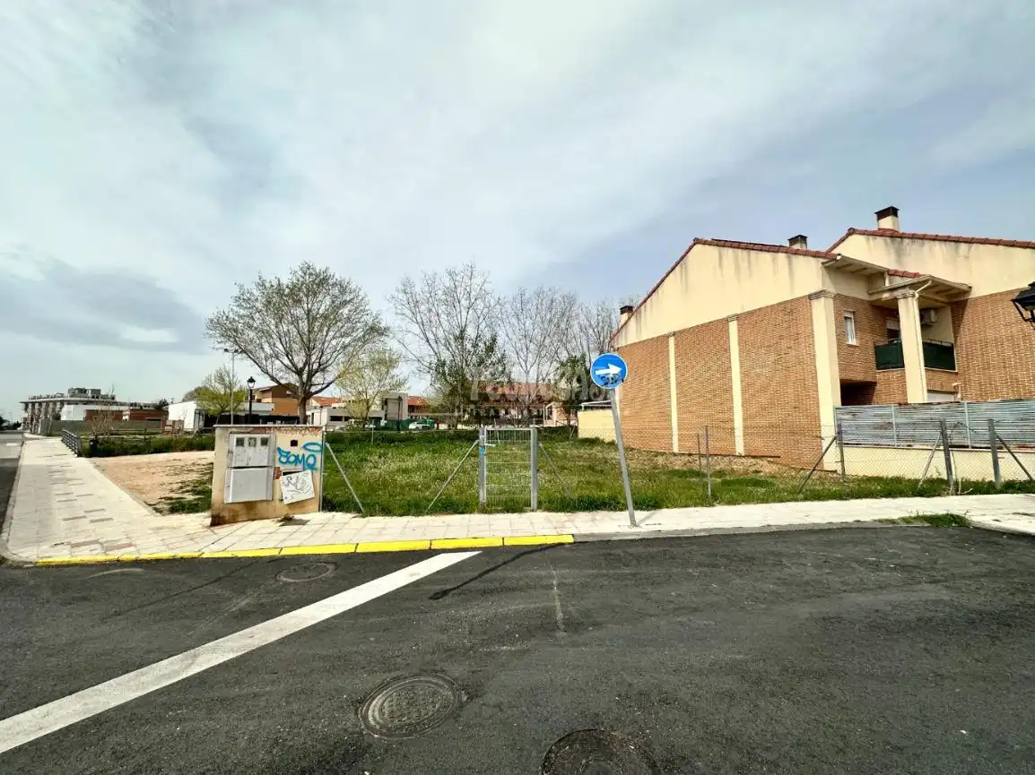 Terreny residencial en venda a Alovera, imagen 5