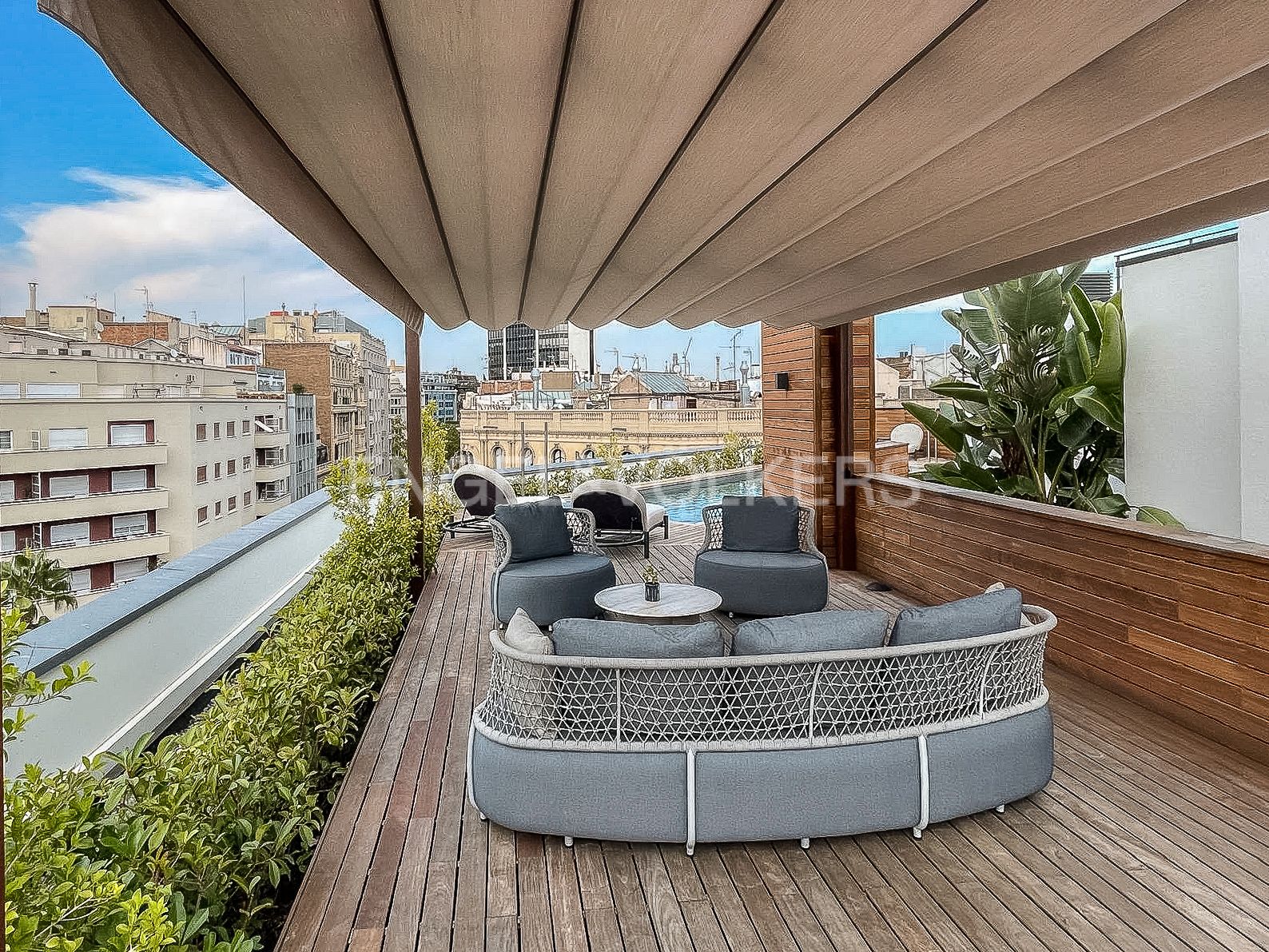 Terrace of Apartment to rent in  Barcelona Capital  with Air Conditioner, Heating and Parquet flooring