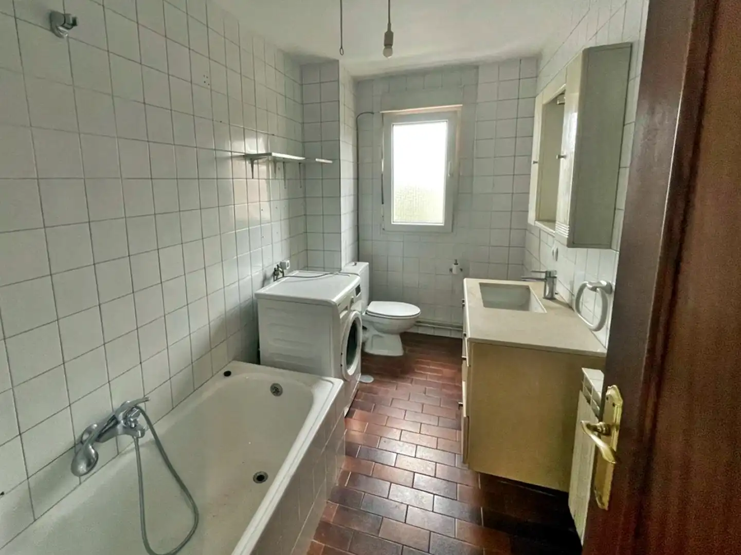 Baño de Piso en venta en Reocín con Calefacción, Terraza y Balcón