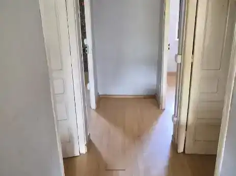 Finca rústica en venda en La Robla  amb Parquet