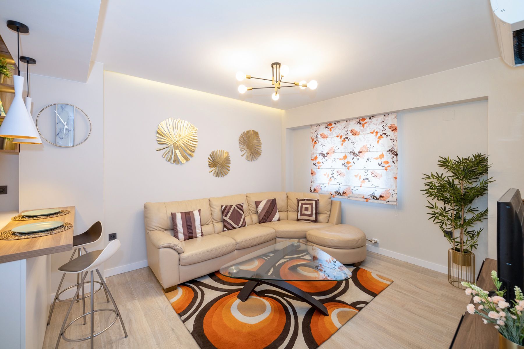 Living room of Apartment for rent in  Granada Capital  with Air Conditioner, Heating and Furnished