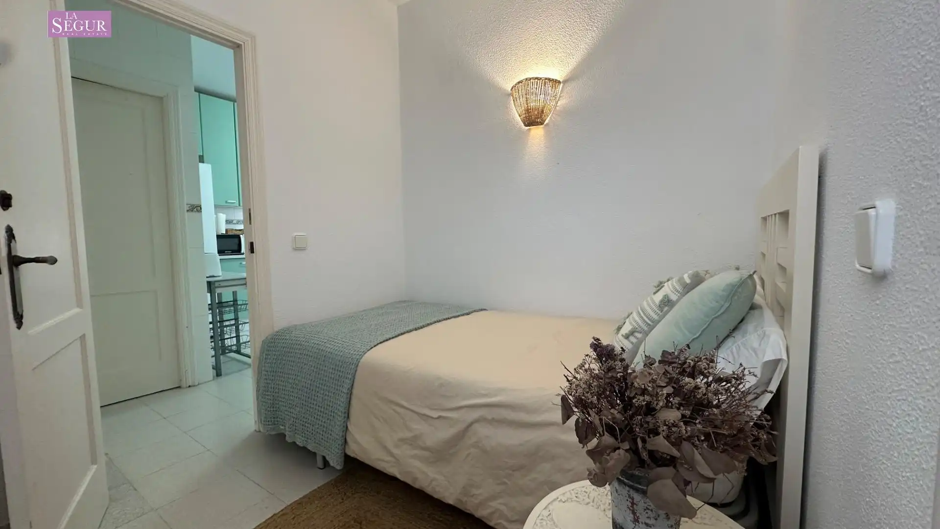 Habitación de Finca rústica en venta en Barbate con Aire acondicionado, Jardín privado y Terraza