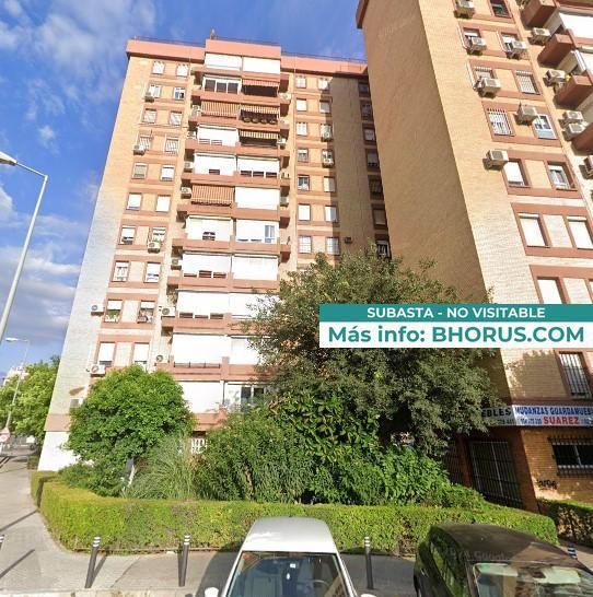 Vista exterior de Pis en venda en  Sevilla Capital