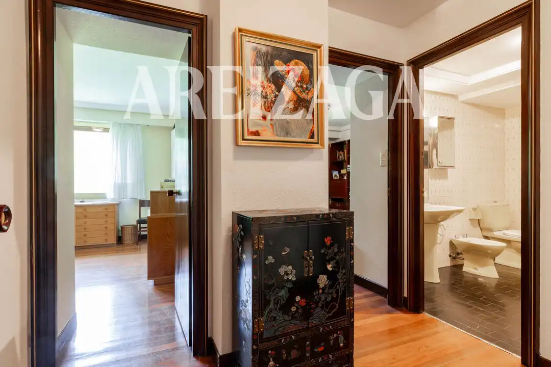 Piso en venta en Donostia - San Sebastián  con Calefacción, Terraza y Trastero