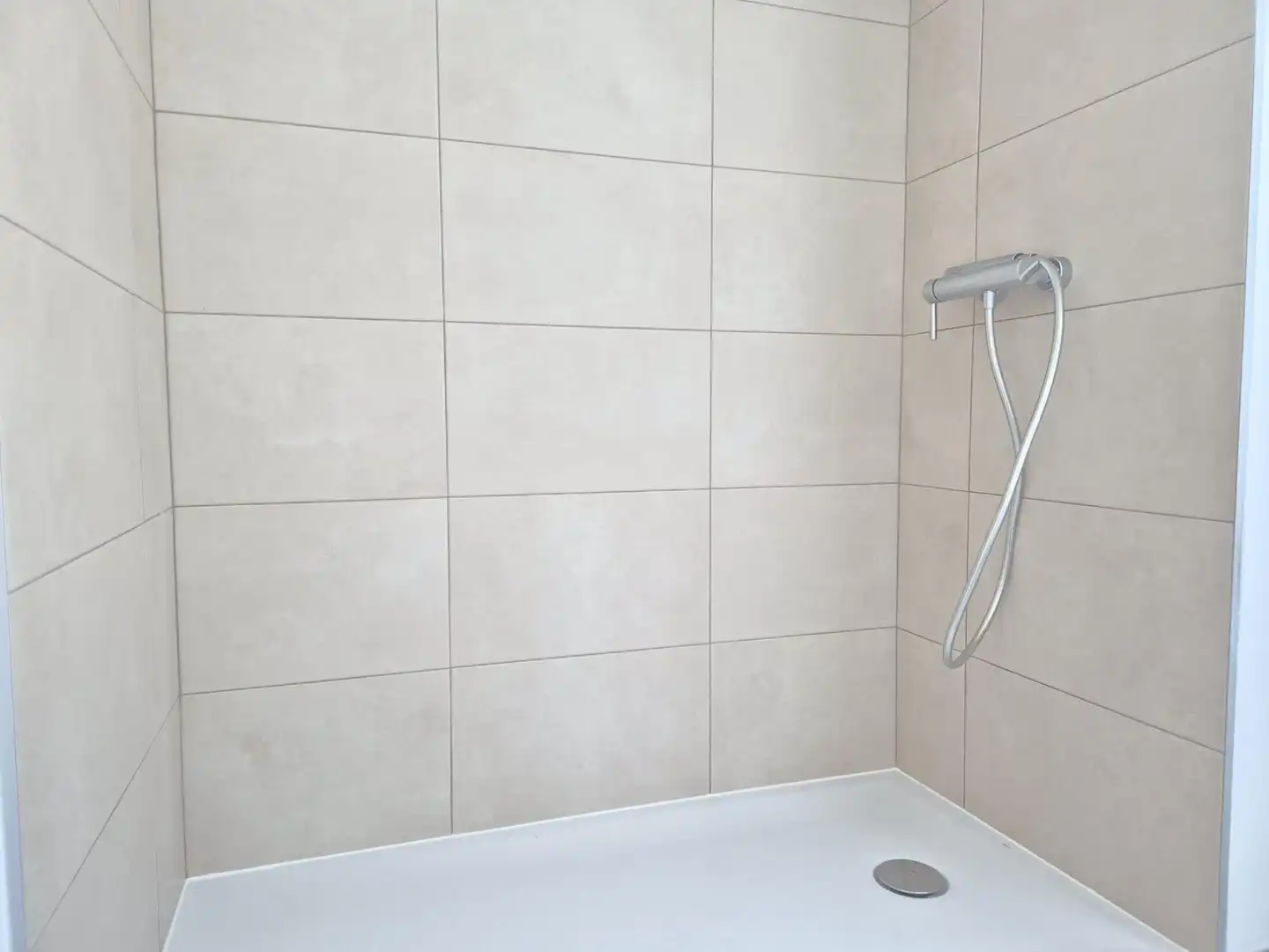 Bany de Pis de lloguer en Dos Hermanas amb Aire condicionat, Calefacció i Terrassa