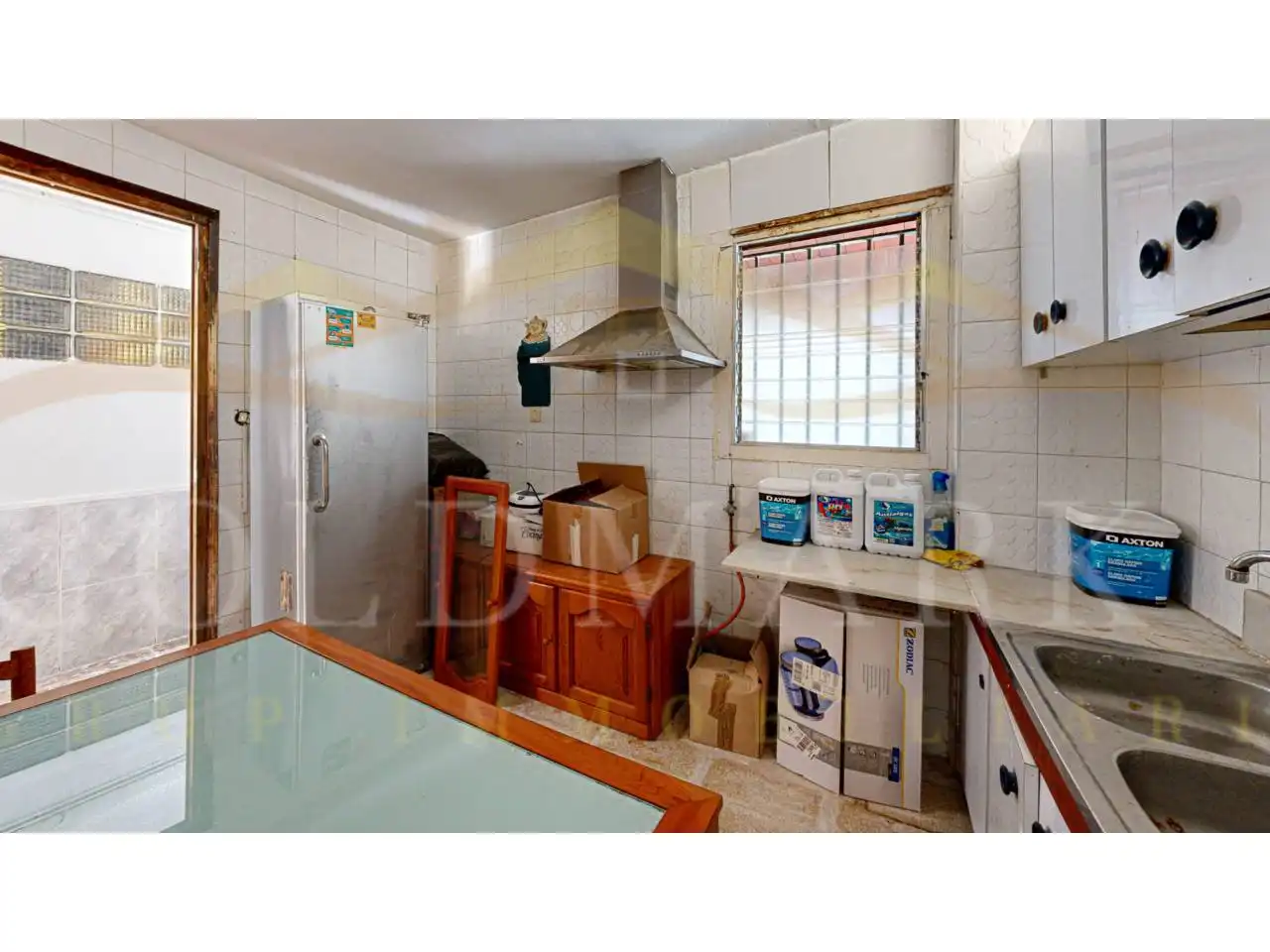 Cuina de Casa o xalet en venda en Corbera de Llobregat amb Calefacció, Jardí privat i Terrassa