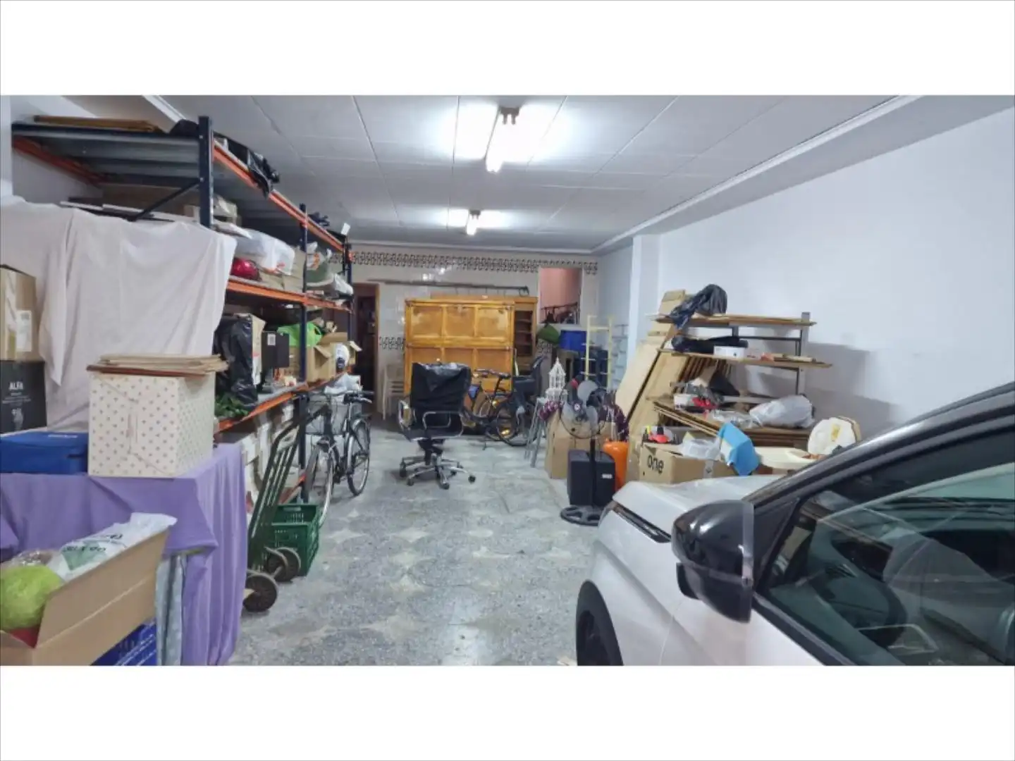 Buildings for sale in Alberic