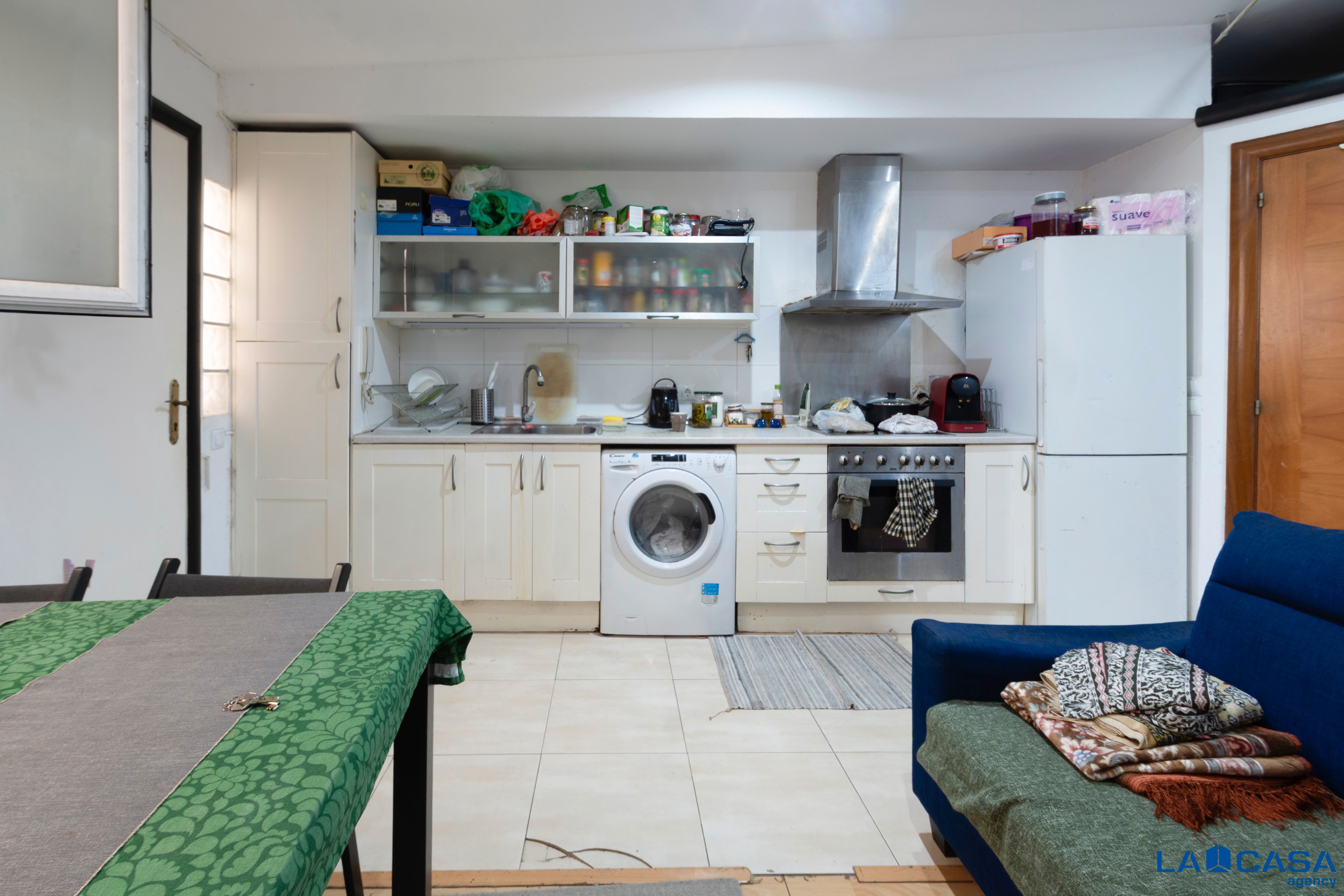 Cuina de Planta baixa en venda en  Barcelona Capital
