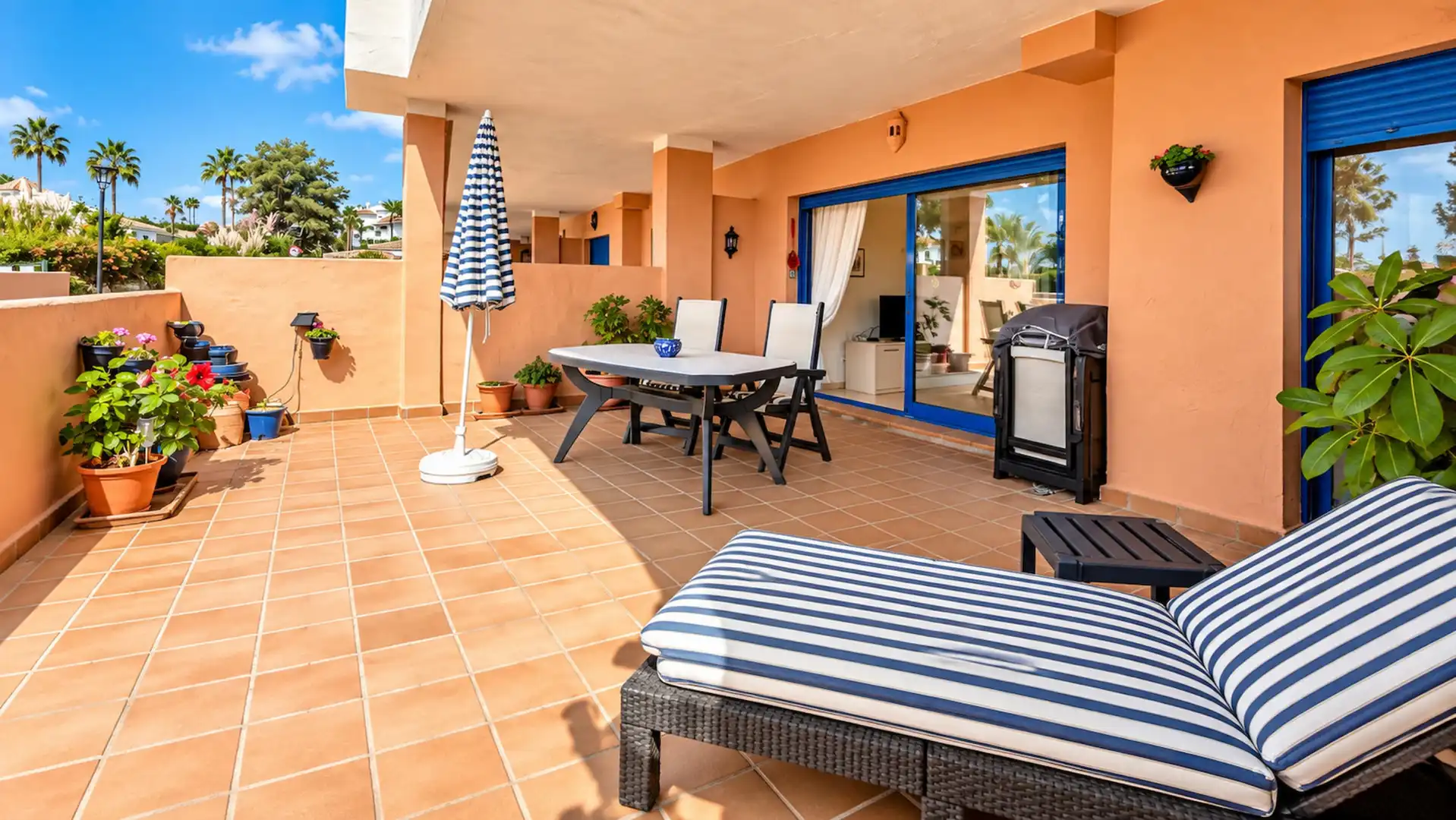 Bajo con piscina en venta en La Duquesa, imagen 9