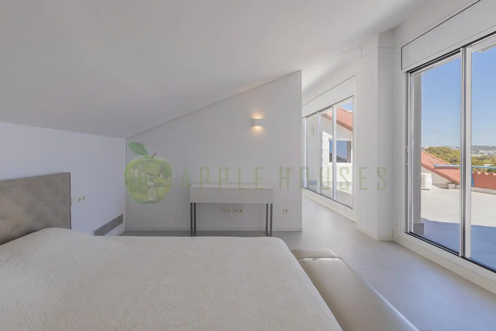 Bedroom of Attic for sale in Sitges  with Air Conditioner, Heating and Terrace