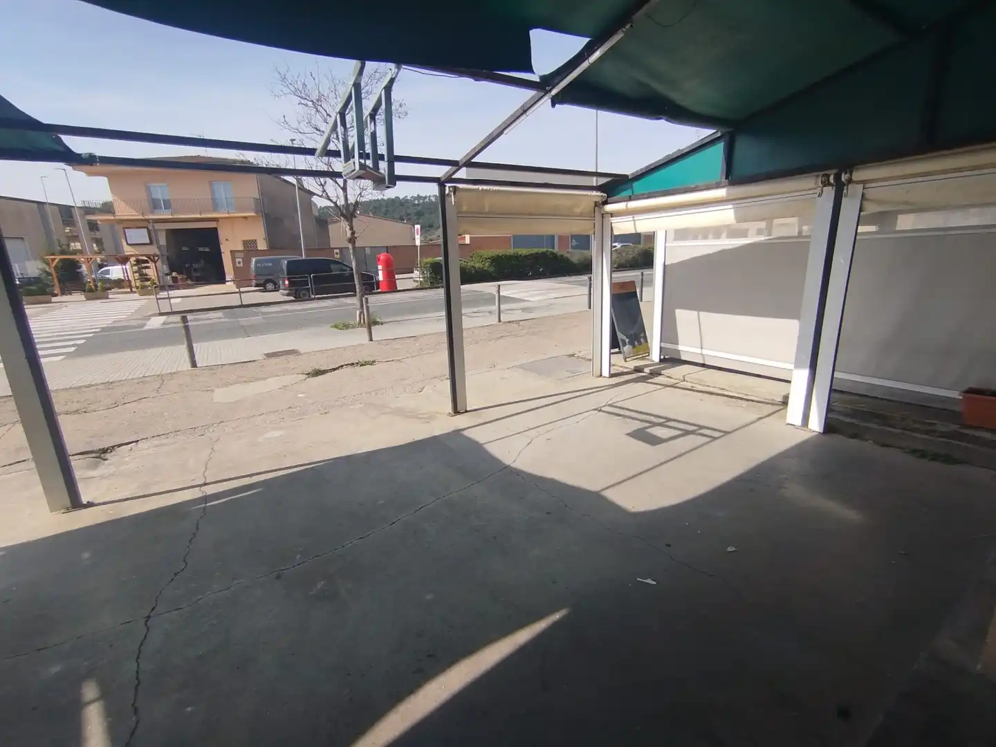 Local comercial de lloguer a CARRETERA DE BANYOLES, imagen 14