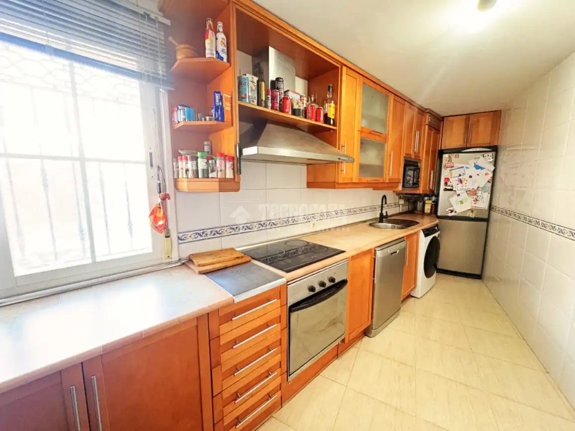 Cocina de Casa adosada en venta en Loeches