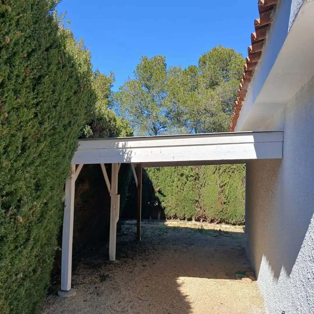 Vista exterior de Casa o chalet en venta en La Nucia con Aire acondicionado, Calefacción y Jardín privado