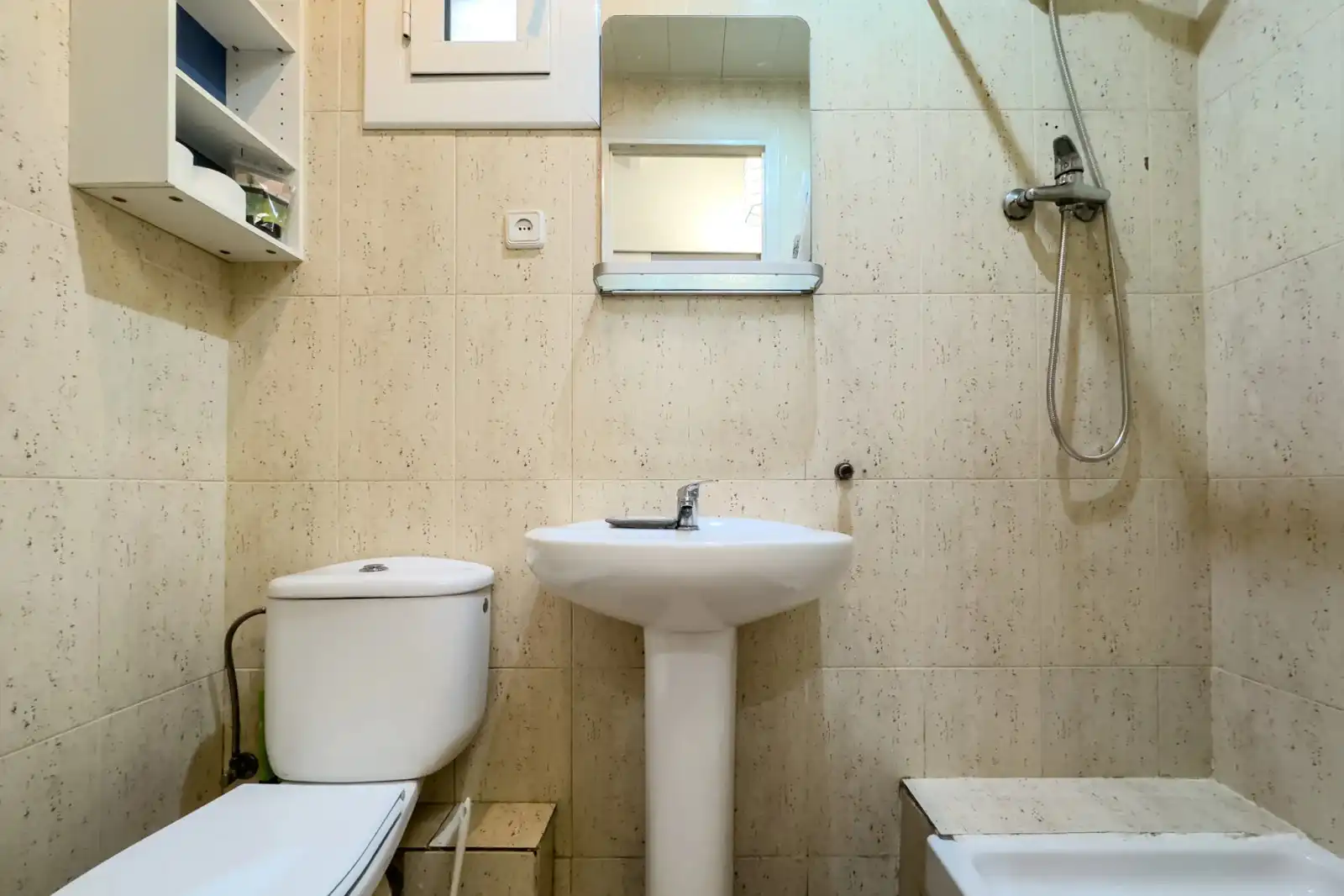 Badezimmer von Wohnung zur Miete in Sants - Montjuïc