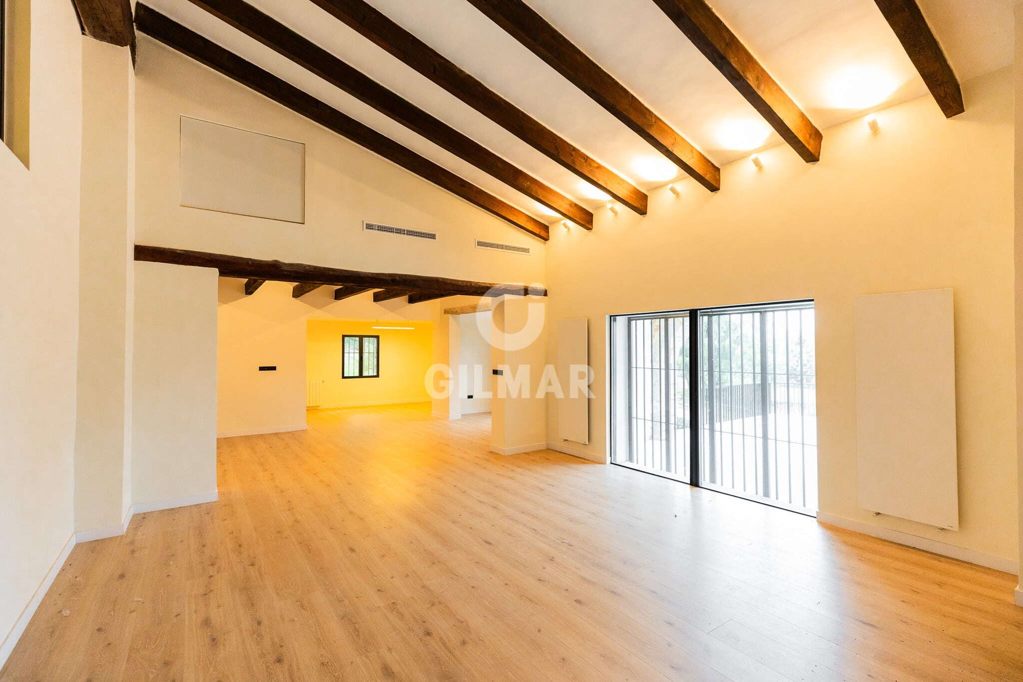 Sala d'estar de Casa o xalet en venda en Collado Villalba amb Calefacció i Jardí privat