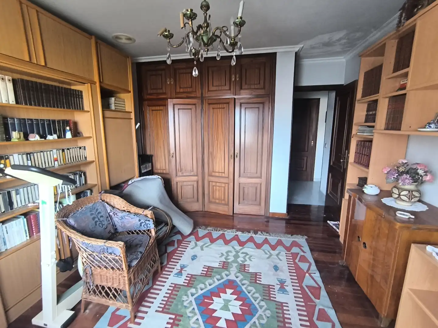 Habitación de Piso en venta en Pontevedra Capital  con Calefacción, Parquet y Trastero