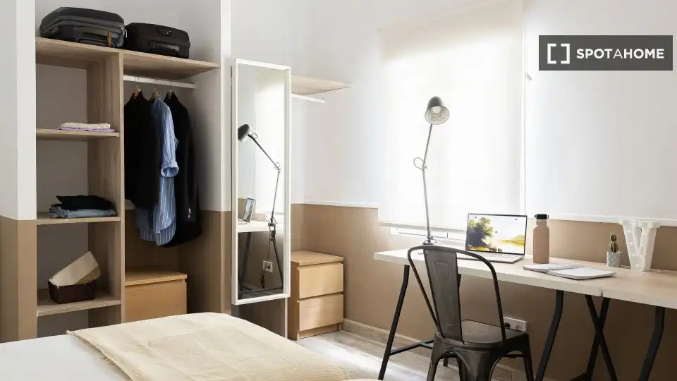 Habitación de Piso de alquiler en Getafe con Aire acondicionado, Calefacción y Amueblado