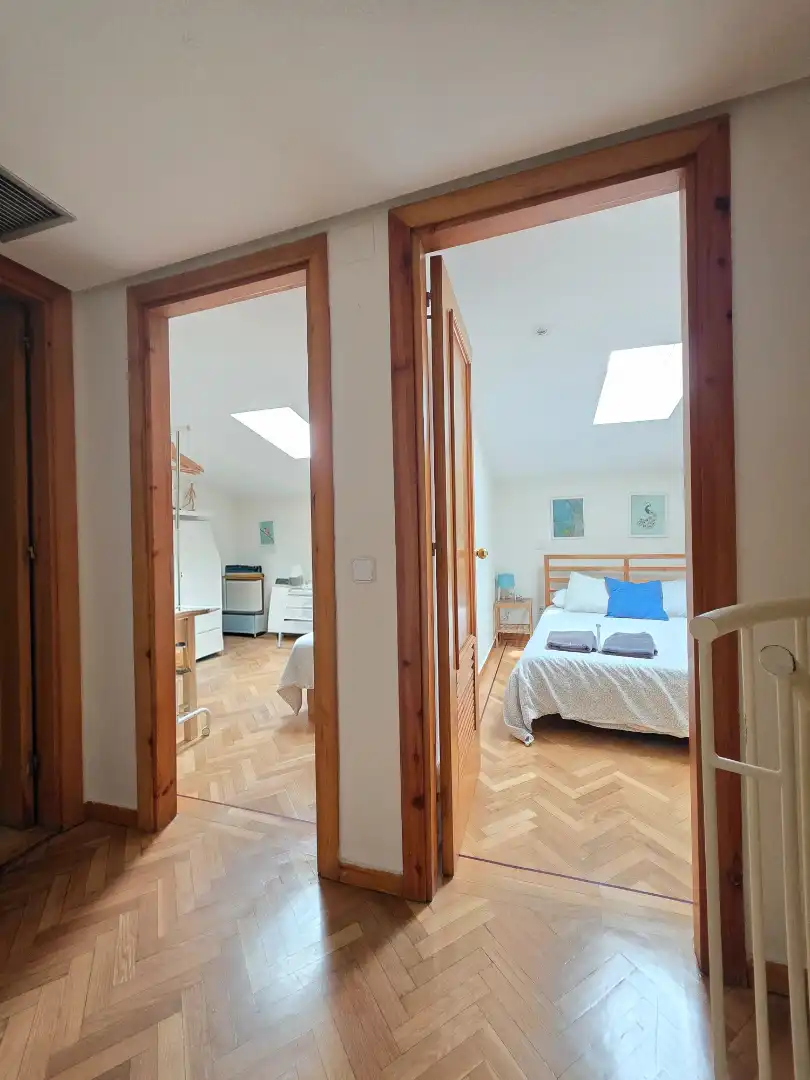 Bedroom of Duplexes for sale in Madrid  with Air Conditioner, Heating and Parquet flooring