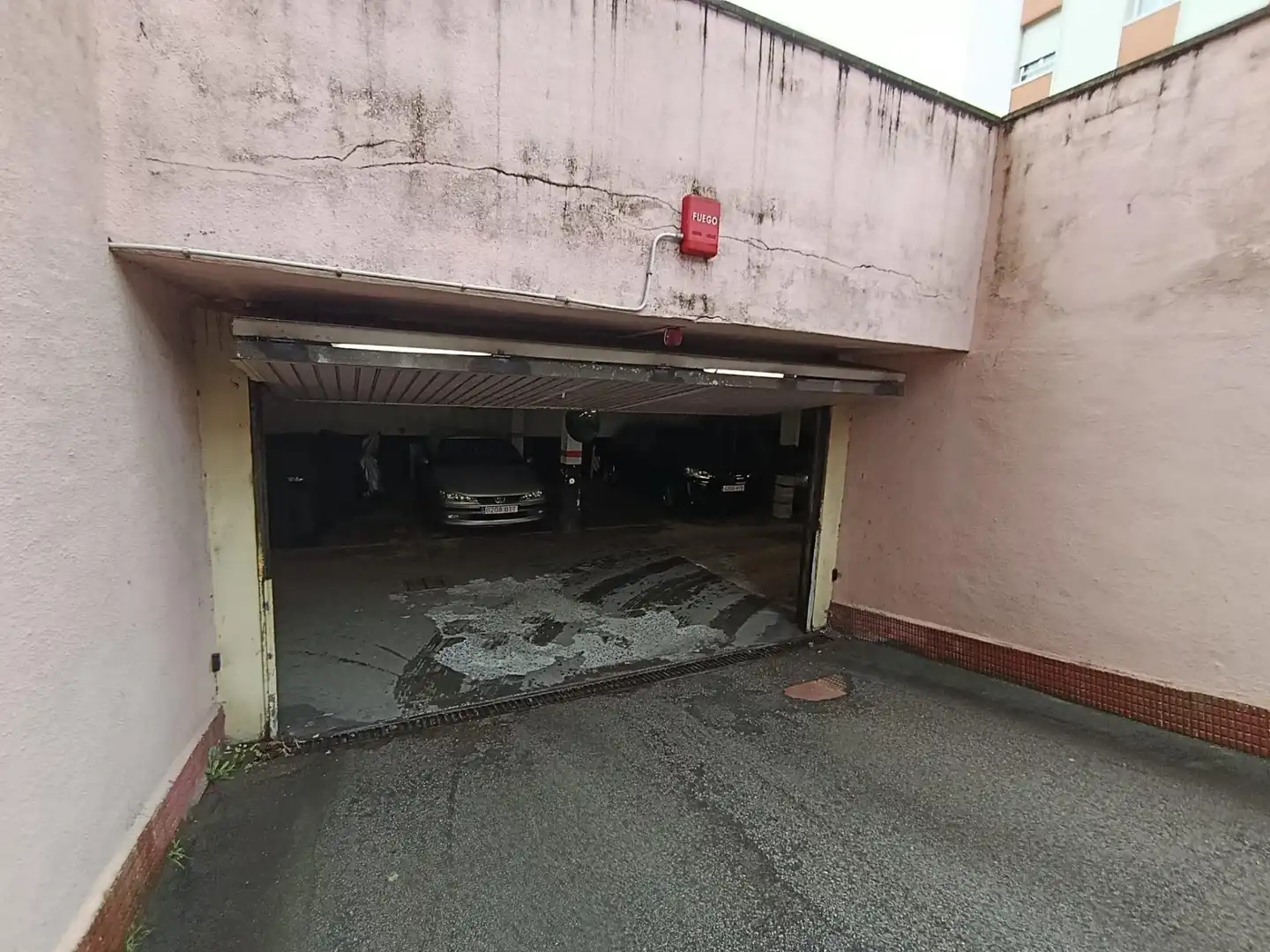 Aparcament de Pis en venda en Gijón  amb Calefacció, Parquet i Traster