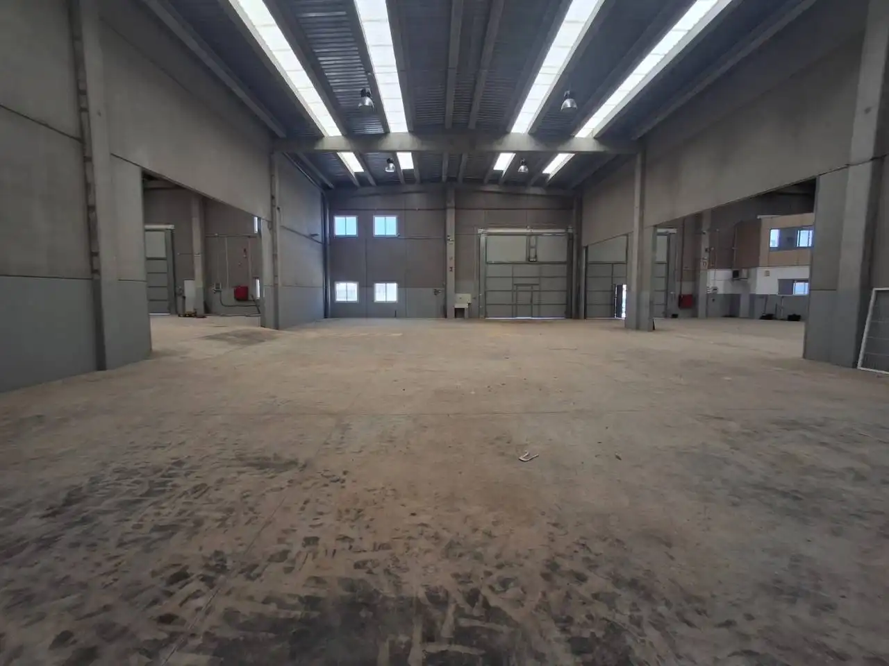 Nau industrial de lloguer a Riba-roja de Túria