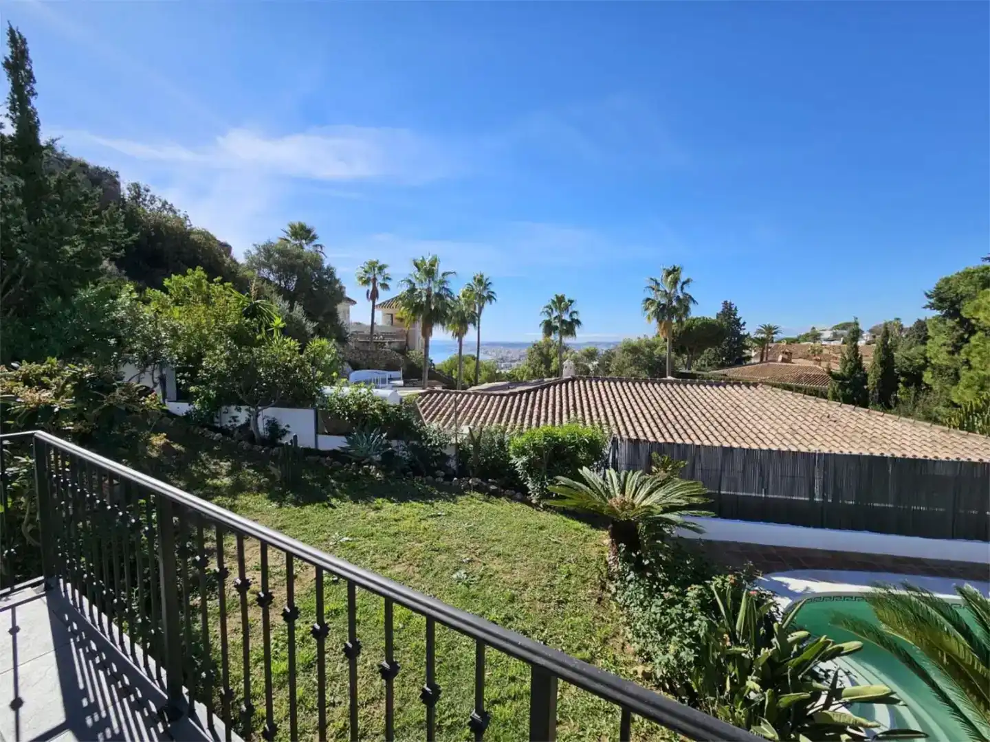 Vista exterior de Casa o xalet de lloguer en La Capellanía - El Higuerón