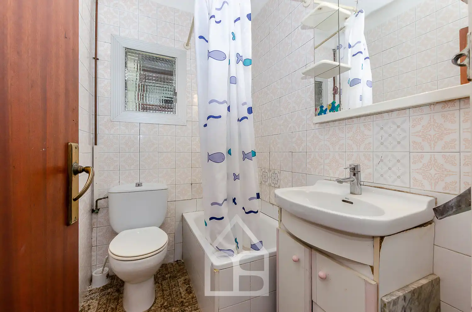 Bathroom of Flat for sale in Cornellà de Llobregat  with Air Conditioner