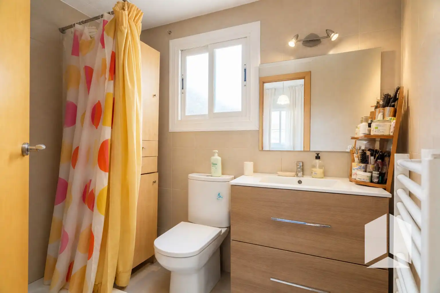 Bathroom of Flat for sale in Castelldefels  with Storage room and Balcony
