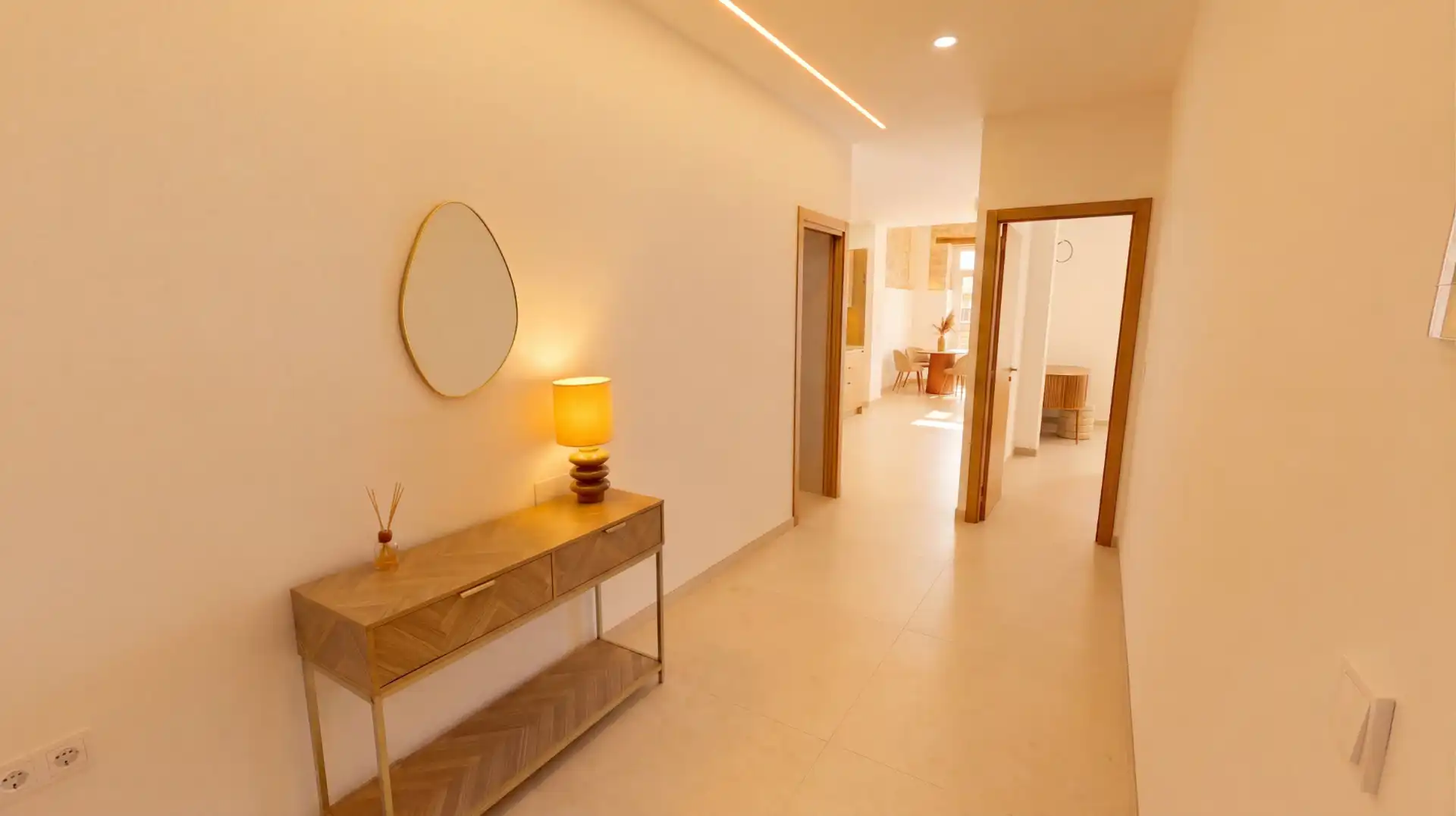 Piso en venta en Alicante / Alacant con Jardín privado, Trastero y Amueblado