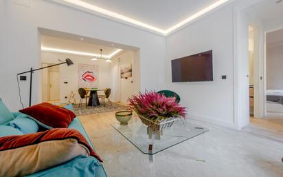 Sala d'estar de Apartament de lloguer en  Madrid Capital