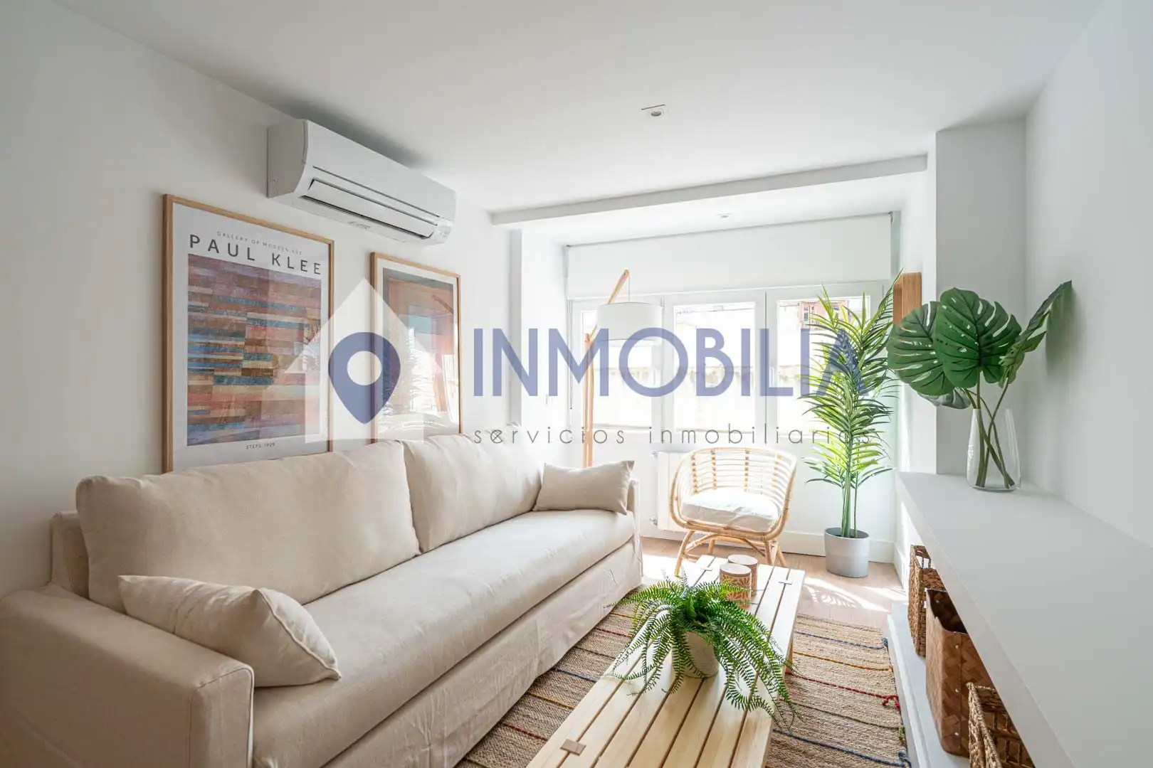 Living room of Flat for sale in Madrid  with Air Conditioner, Heating and Terrace