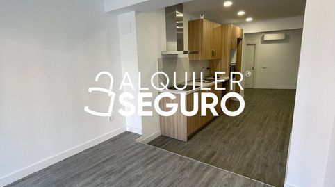 Foto 2 de Estudio de alquiler en Juan Zofio, Pradolongo, Madrid Capital