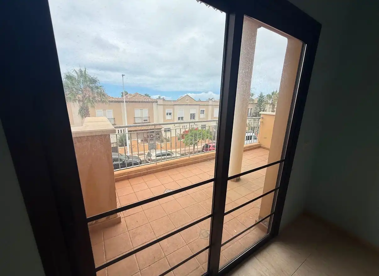Chalet con terraza en venta en Calle las Jarcias 37, imagen 2