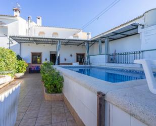 Piscina de Casa o xalet de lloguer en Alhaurín El Grande amb Aire condicionat, Jardí privat i Terrassa