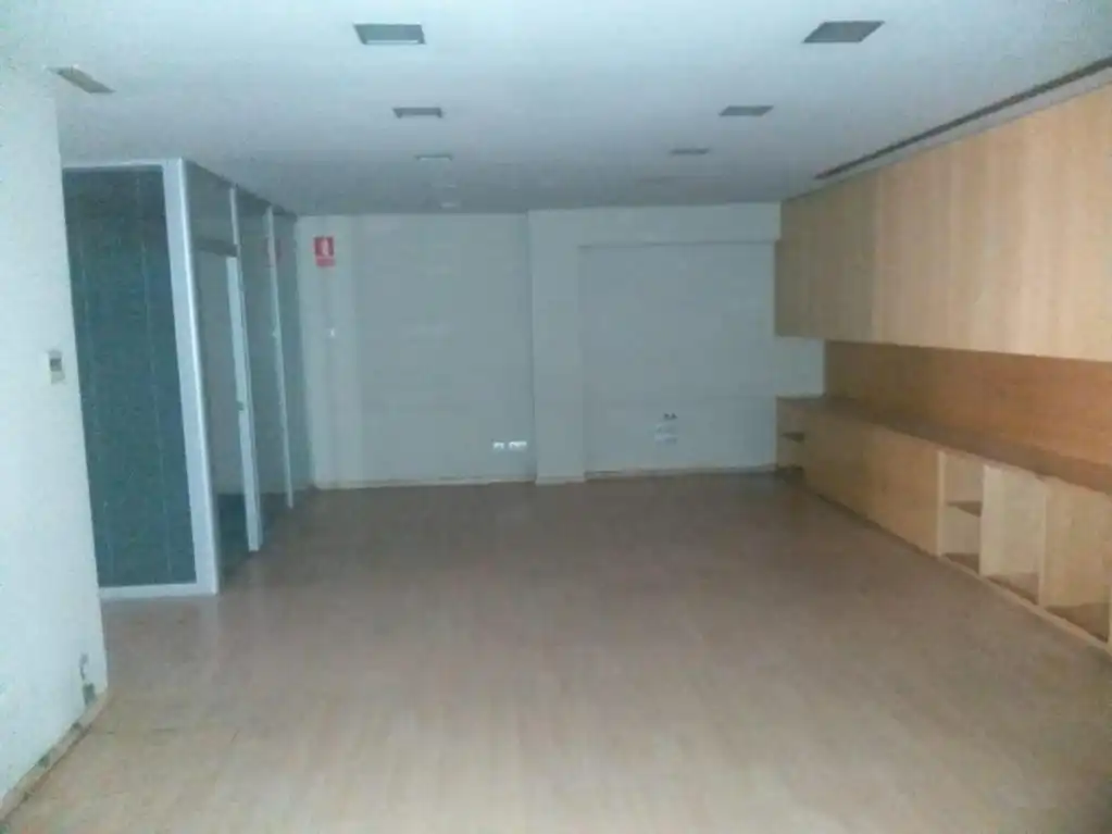 Local comercial en venta en Carrer de Joan Reglà 9, imagen 10