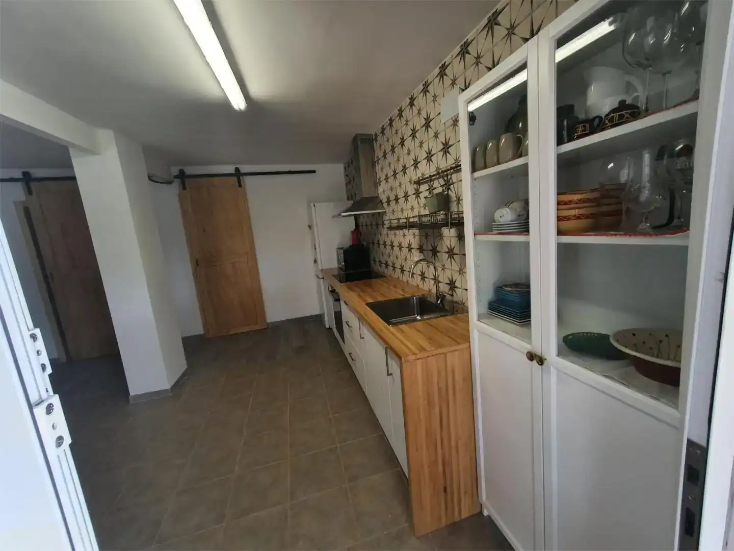 Küche von Wohnung zum Verkauf in Casas de Millán mit Schwimmbad