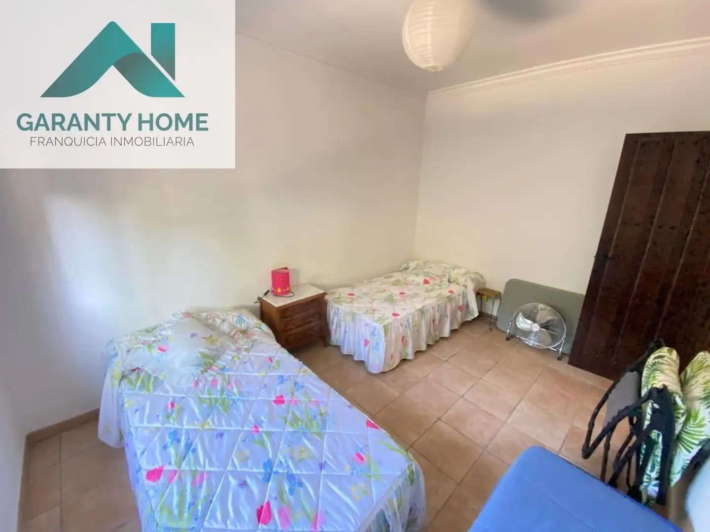 Habitación de Casa o chalet en venta en Fuensanta de Martos con Jardín privado, Trastero y Piscina