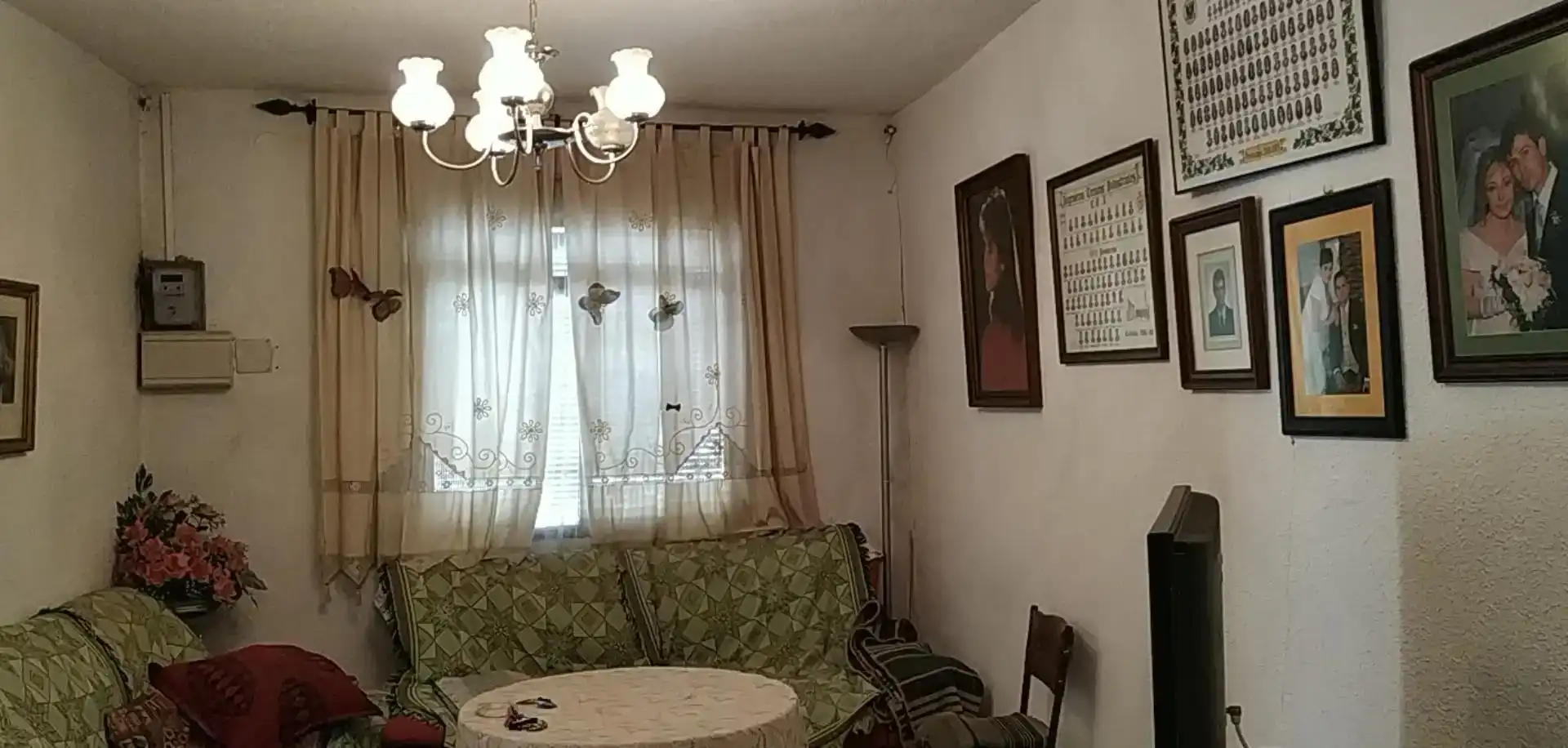 Sala de estar de Casa adosada en venta en Guadix con Trastero, Amueblado y Lavadora