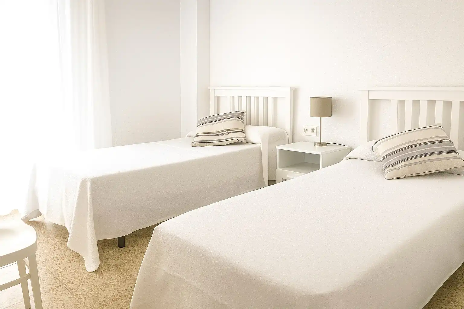 Apartamento con piscina en alquiler en Avinguda del Papa Luna 12, imagen 20