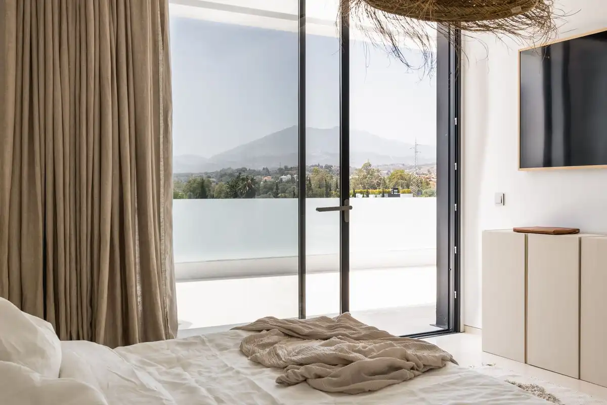 Habitación de Casa o chalet en venta en Marbella con Aire acondicionado, Jardín privado y Terraza