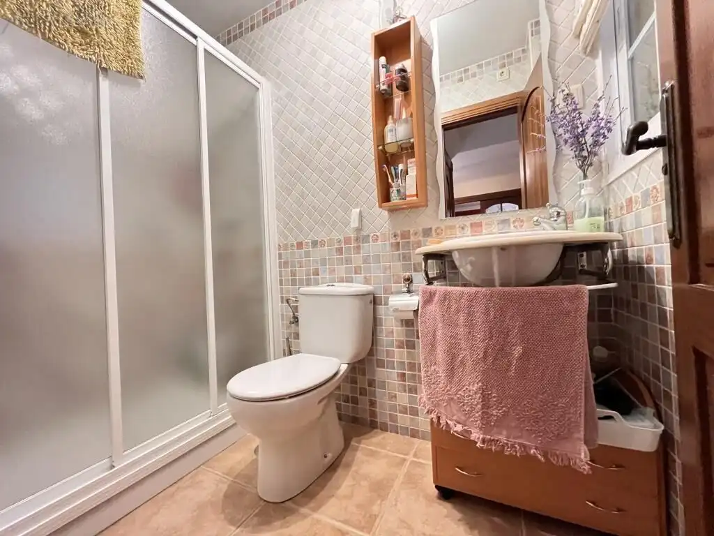 Baño de Casa o chalet en venta en Málaga con Aire acondicionado, Calefacción y Jardín privado