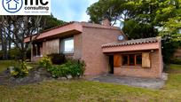 Exterior view of House or chalet for sale in L'Ametlla del Vallès  with Heating and Terrace