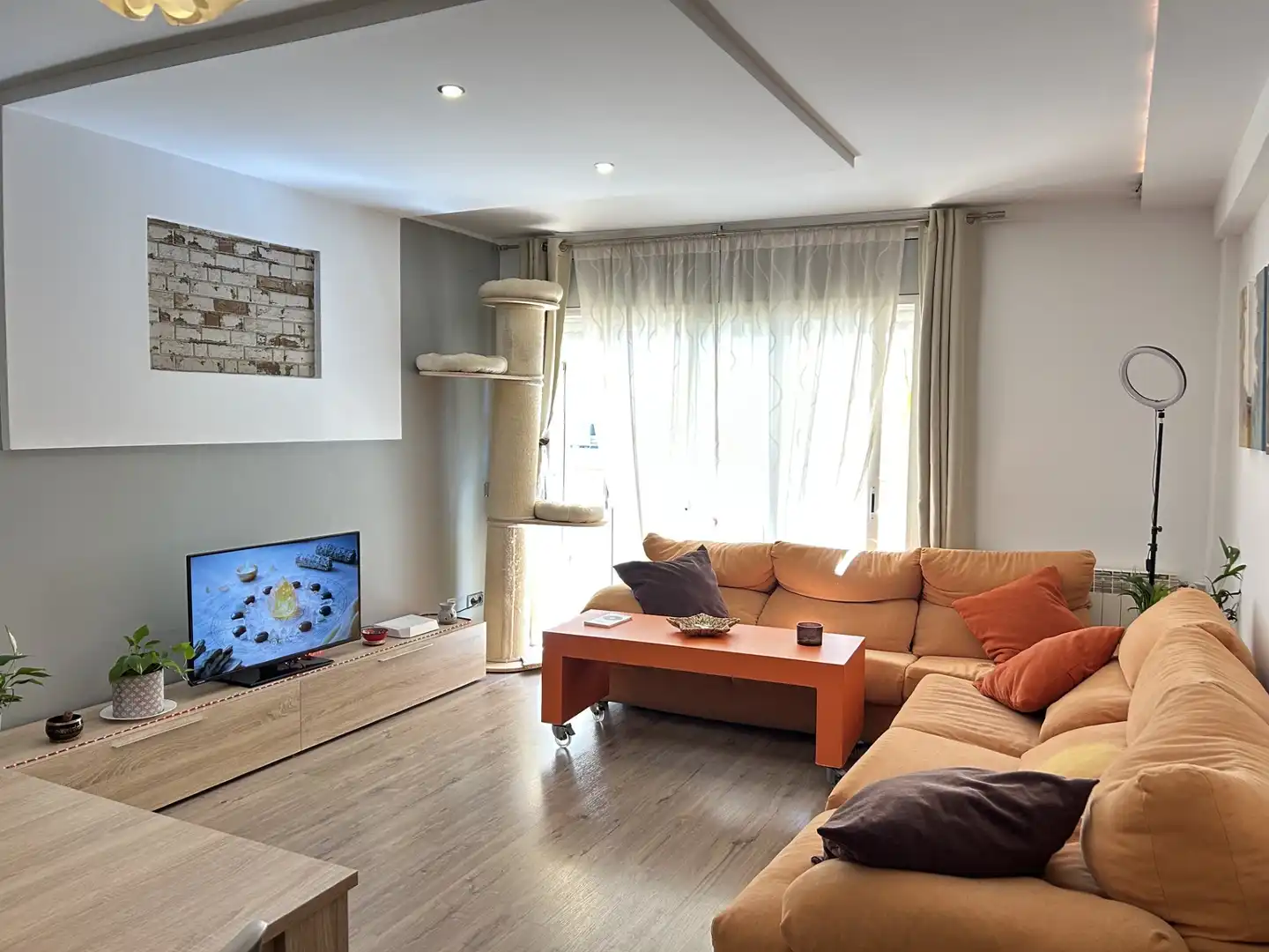 Wohnzimmer von Wohnung zum Verkauf in El Vendrell mit Heizung, Privatgarten und Parkett