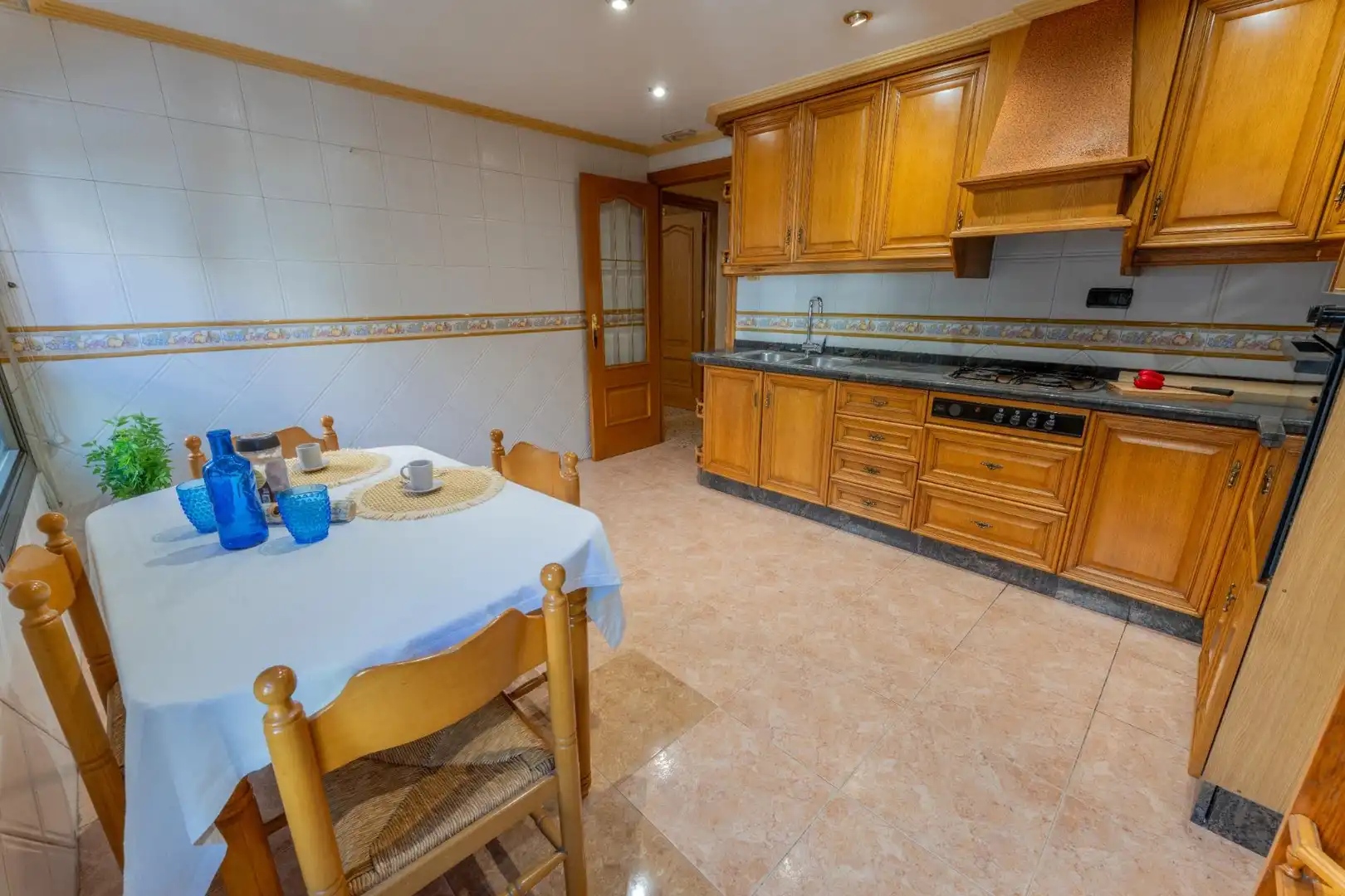Cocina de Piso en venta en Alicante / Alacant con Aire acondicionado