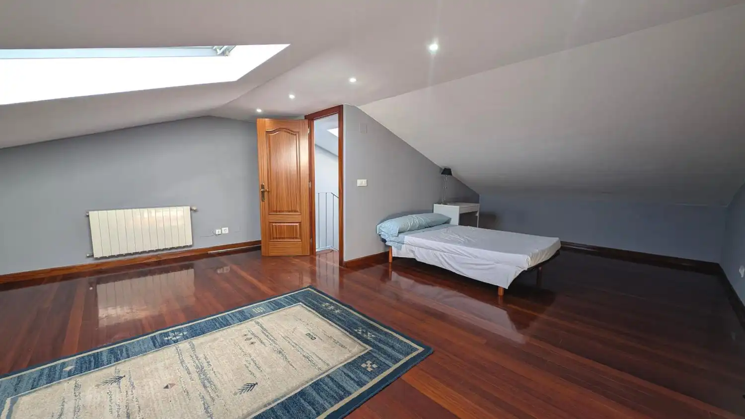 Bedroom of Apartments for rent in Camargo  with Heating, Terrace and Furnished