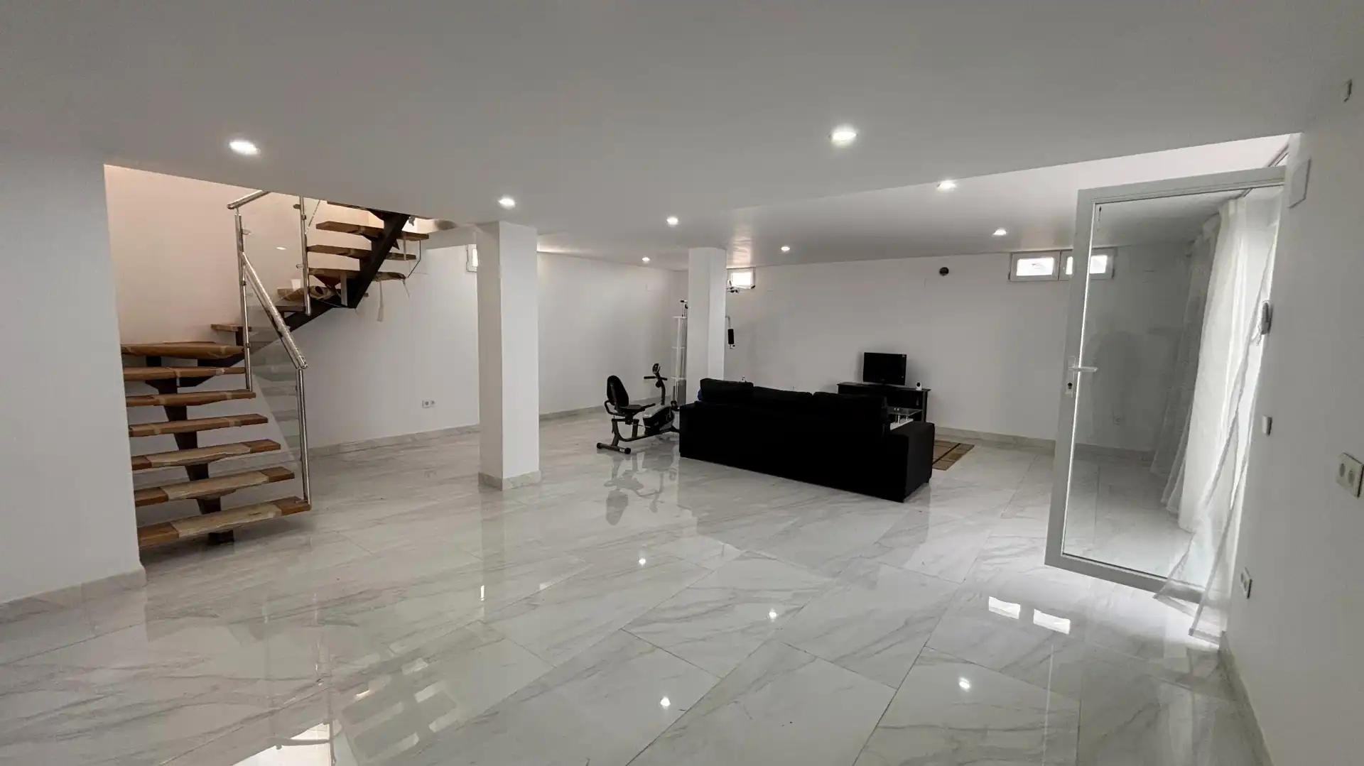Houses for sale in La Nucia  with Air Conditioner, Heating and Private garden