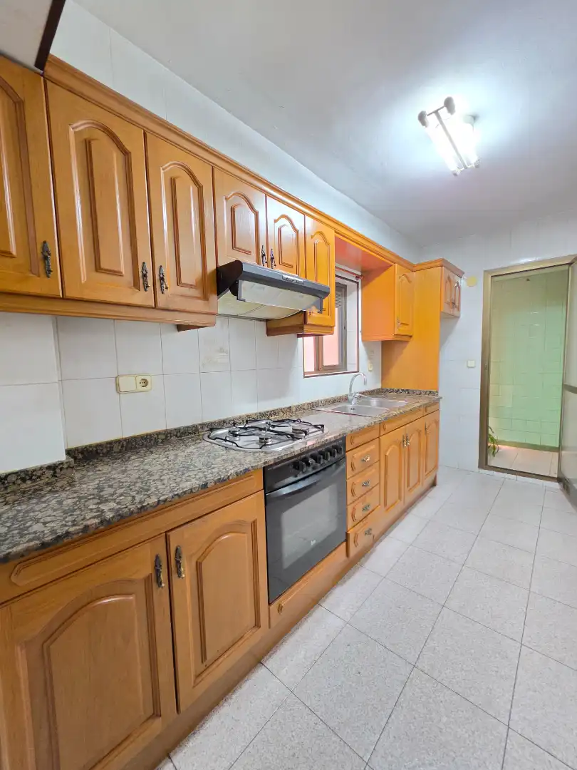 Küche von Wohnung zum Verkauf in Tarragona mit Klimaanlage, Heizung und Terrasse