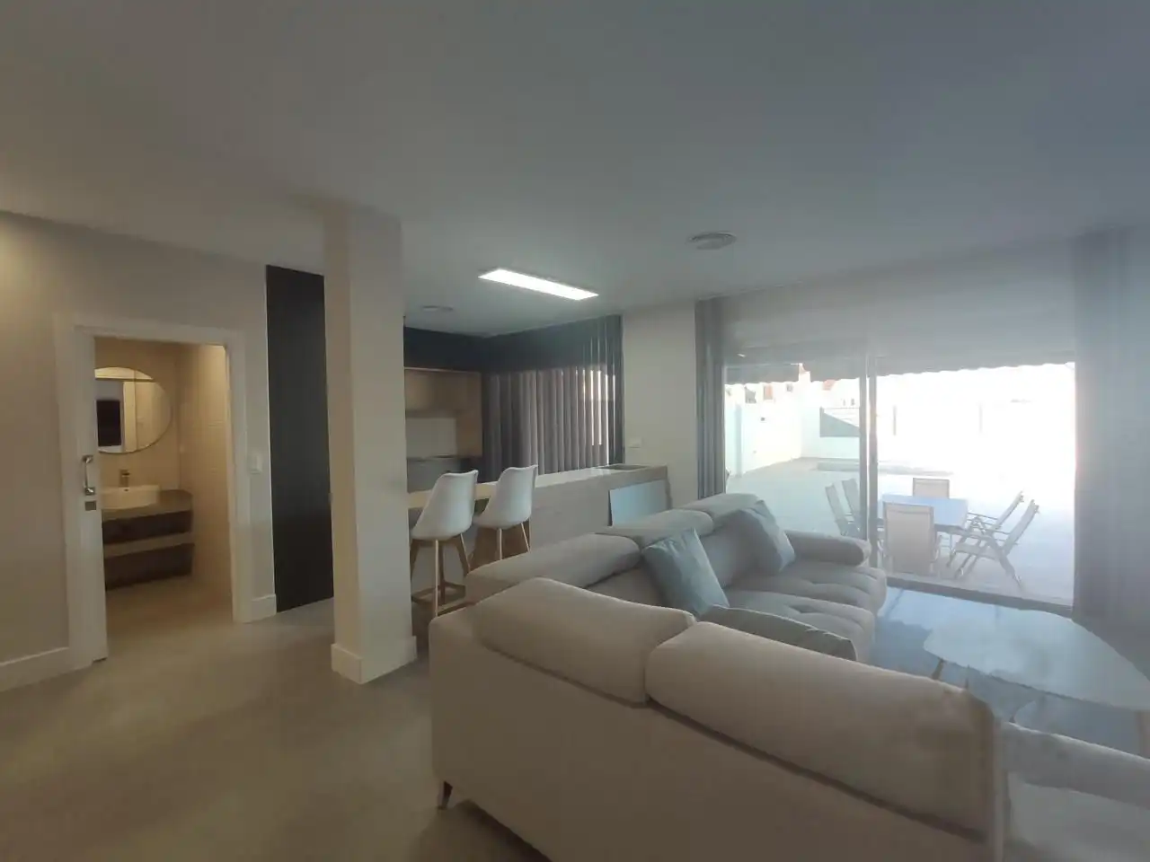 Adossat amb piscina en venda a Villanueva de la Serena, imagen 3