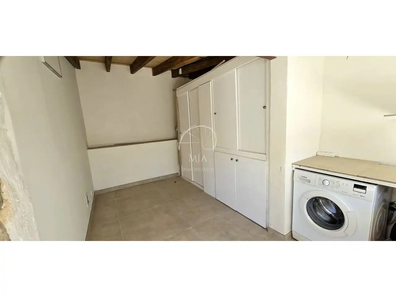 Houses for rent in  Palma de Mallorca  with Air Conditioner and Private garden